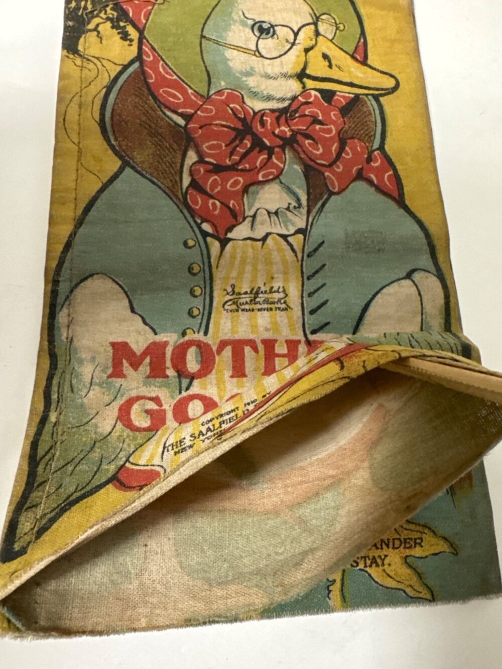 Vintage Mother Goose & Gander Fabric Book Pages Saalfield Publishing Co Colorful - Picture 3 of 9